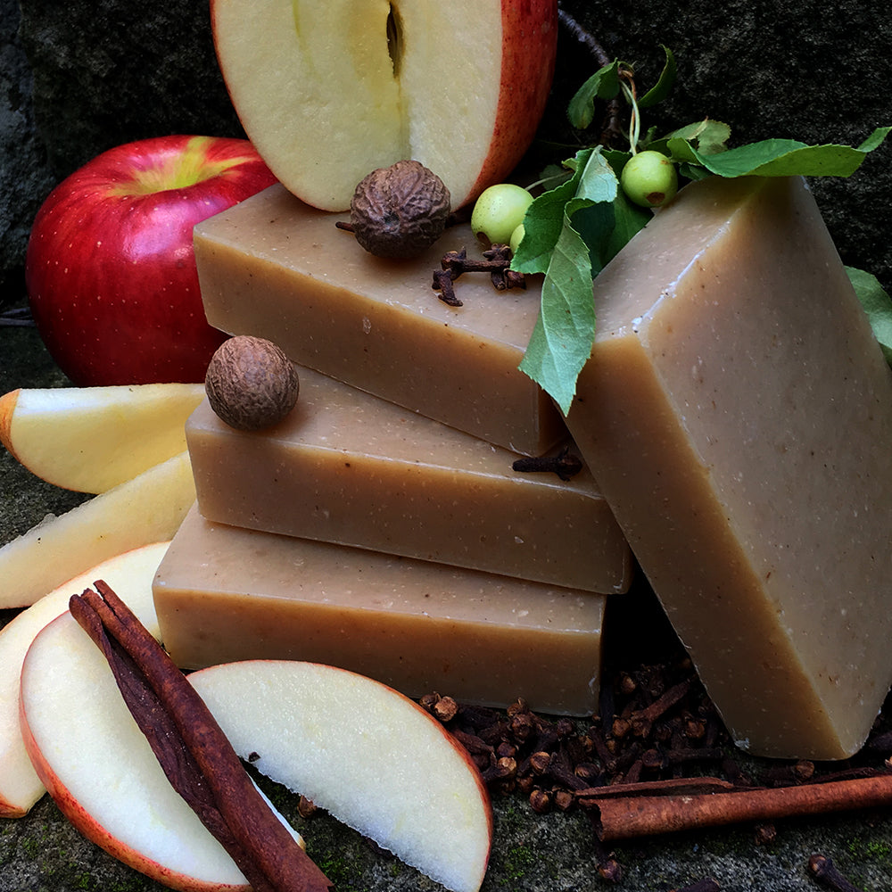 Natural Soap: Apples & Spice